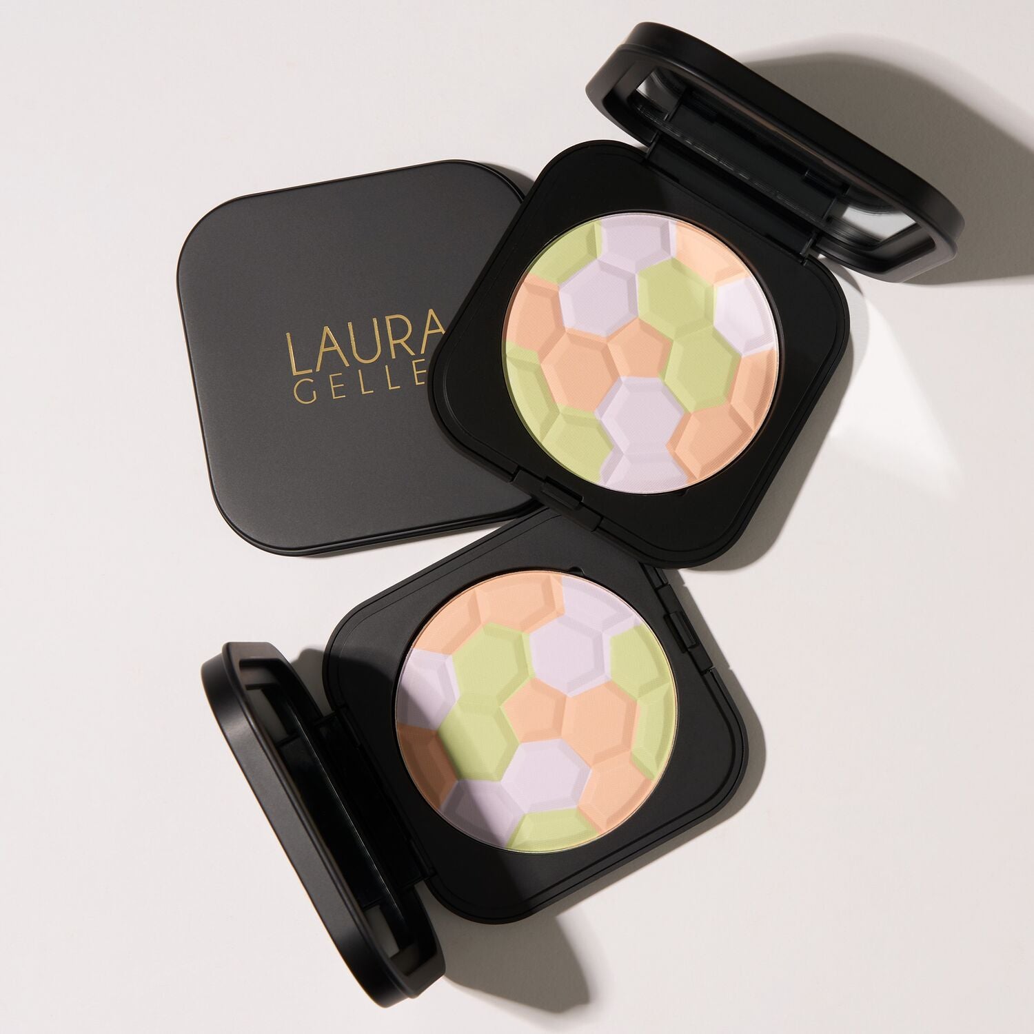 LG_FilterFinishRadiantSettingPowder_REBRANDINBLACKCOMPONENT__LifestyleHeroic-ECommerce_JPG