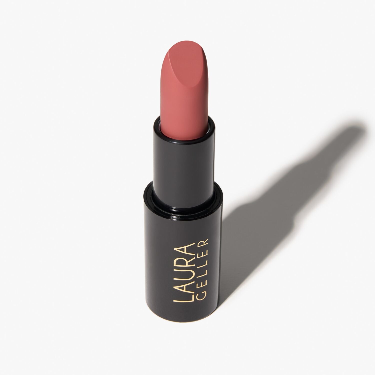 LG_ModernClassicMatteLipstick_PinkPassion_FentyShot-ECommerce_JPG